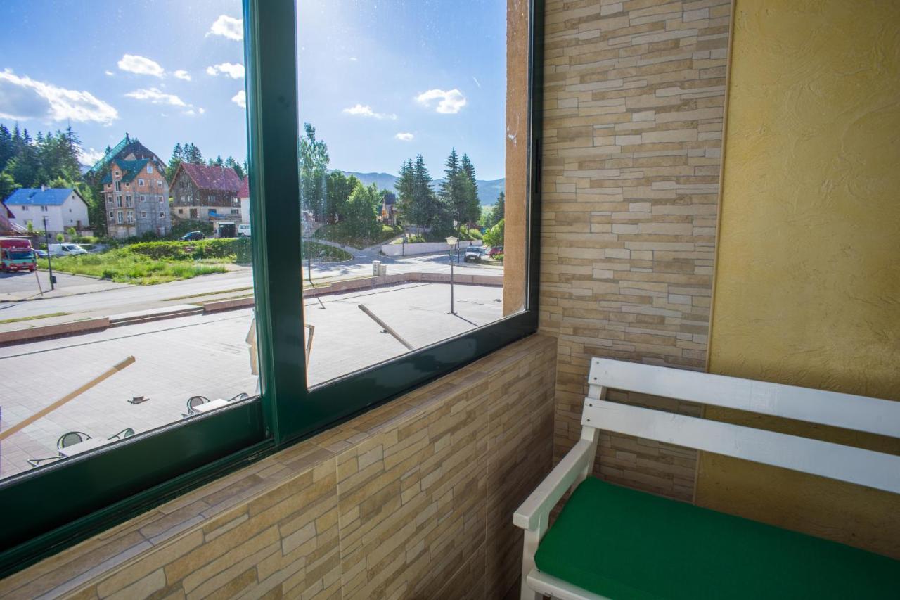 Gloria Apartman Жабляк Екстер'єр фото