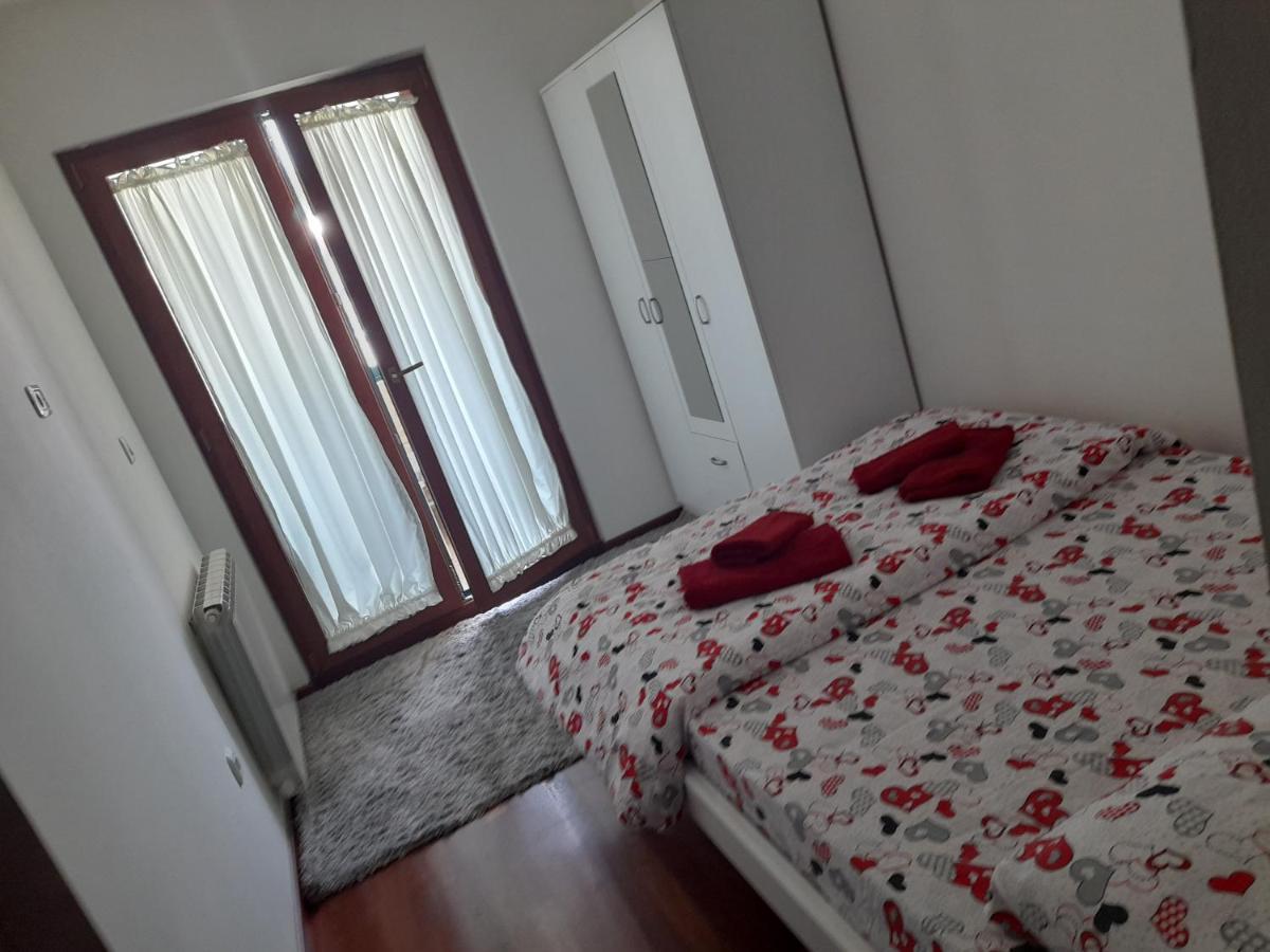 Gloria Apartman Жабляк Екстер'єр фото